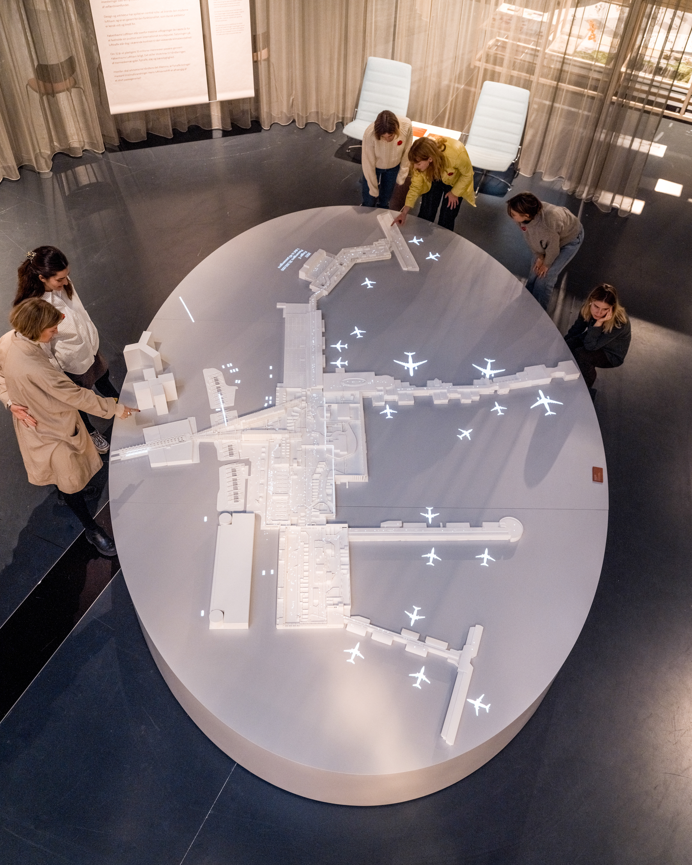 Ung dansk arkitektur et design デンマーク建築 Ung dansk arkitektur et design デンマーク建築 Ung dansk