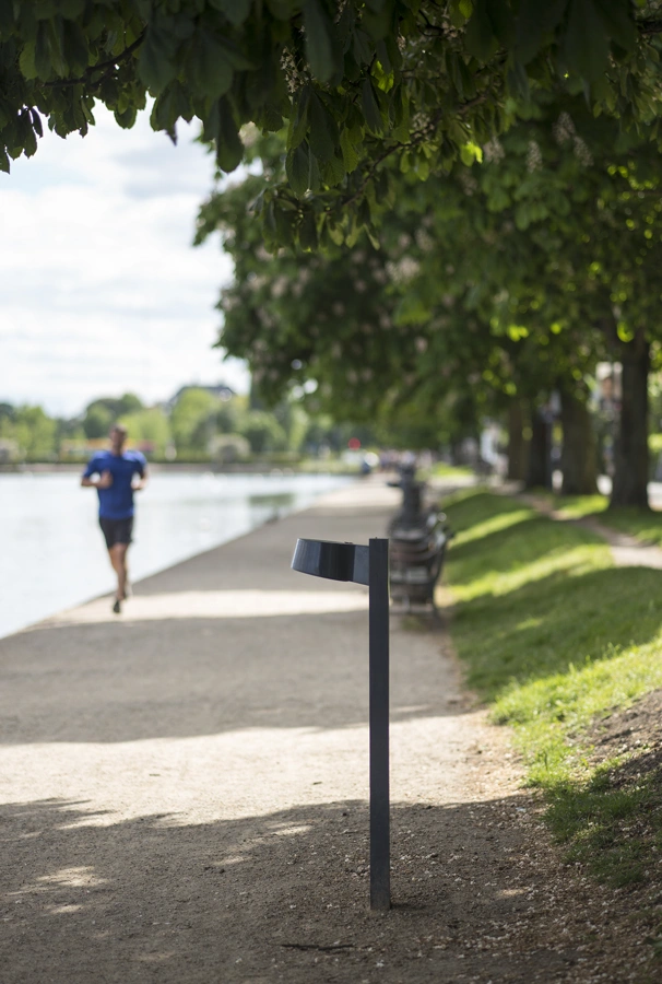Nyx bollard © Focus Lighting Foto Helene Høyer